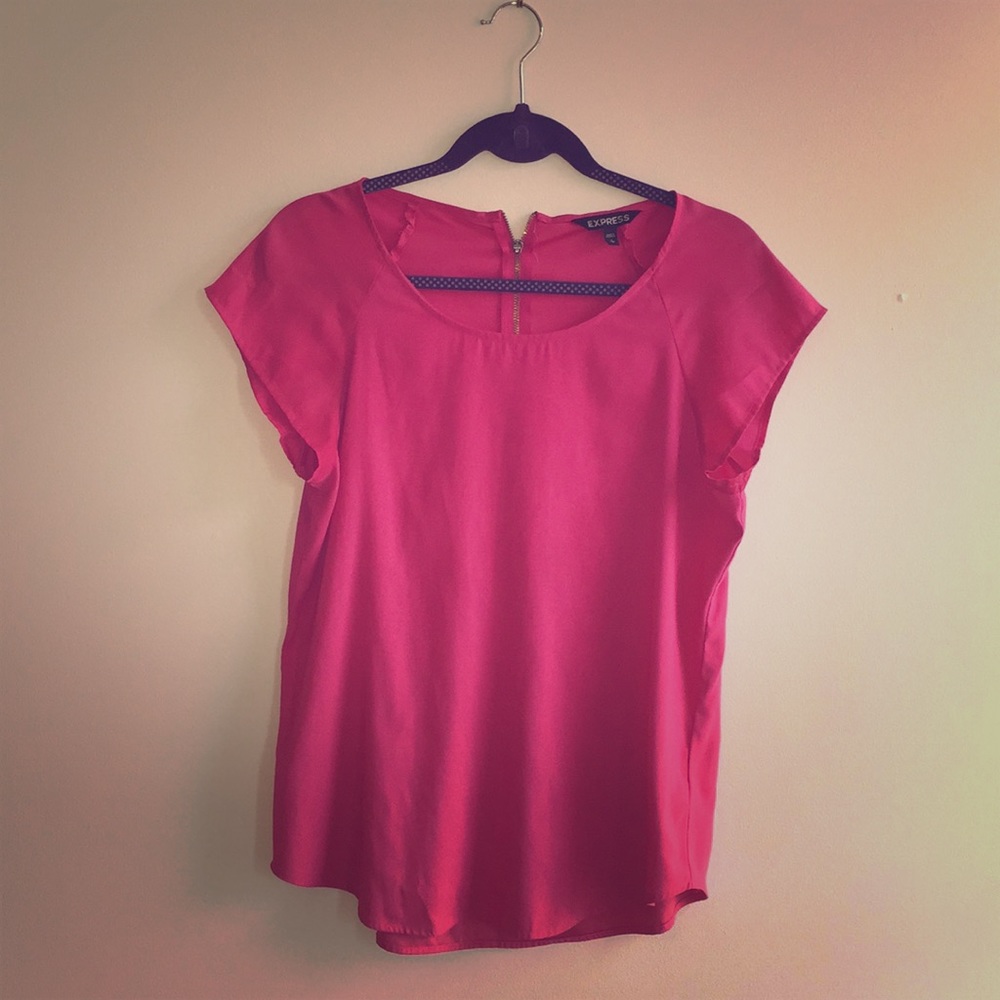 Pink t-shirt blouse